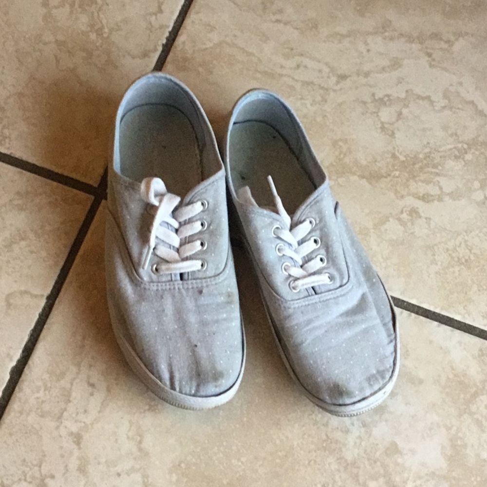 WOMEN'S CLASSIC BAL SNEAKER